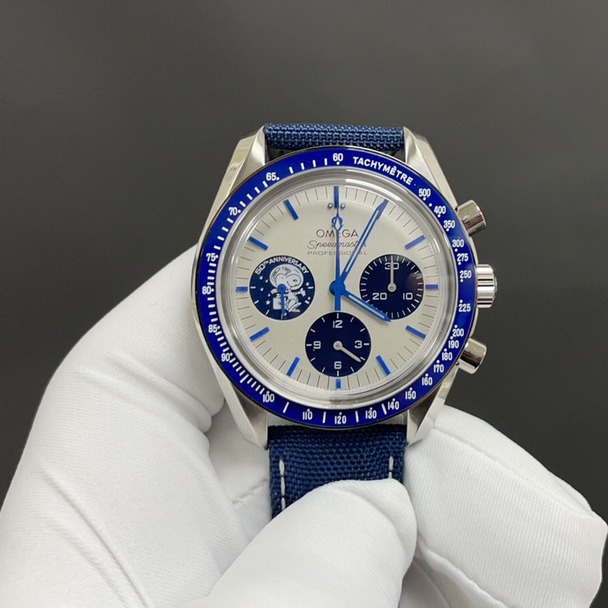 Omega Speedmaster Snoopy Watch