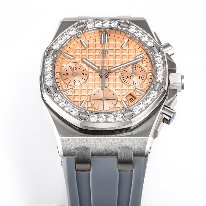 Audemars Piguet Royal Oak Offshore women’s chronograph watch detail