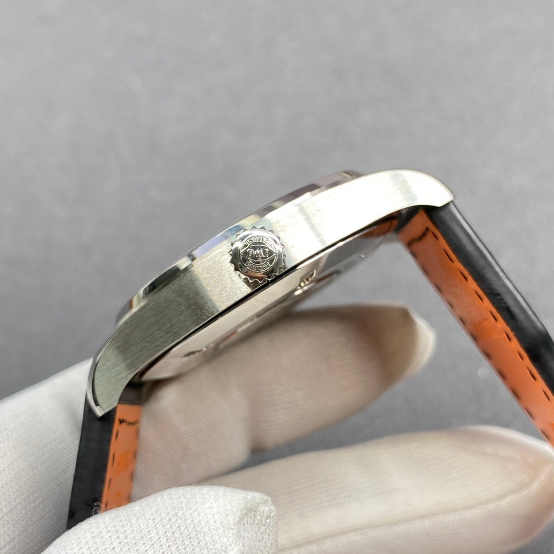 IWC Pilot’s Watch Mark XVIII Automatic IW327001 detail view