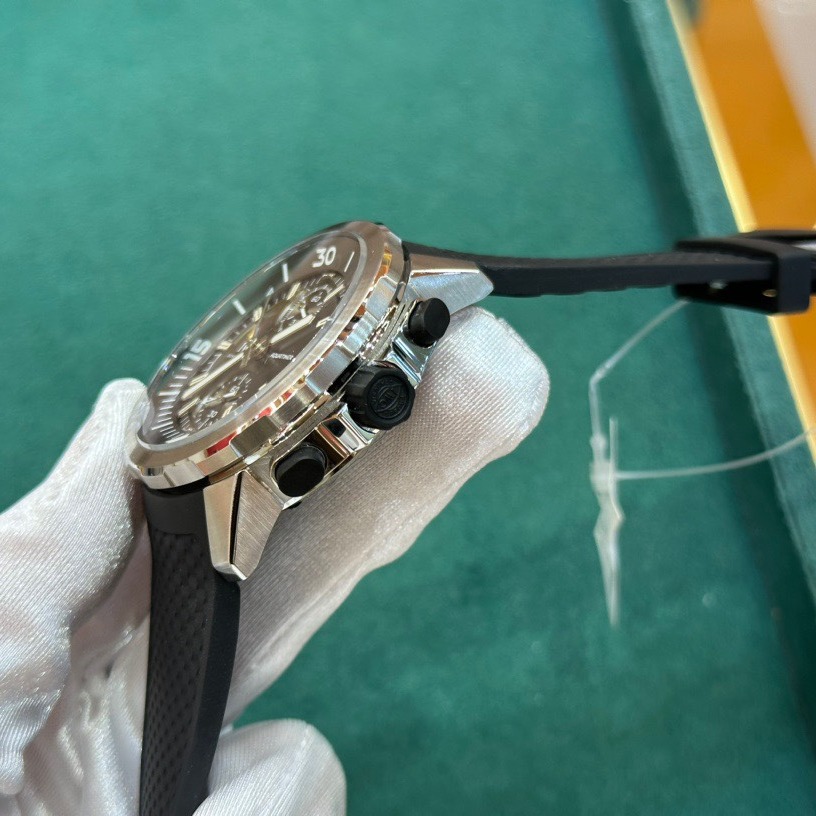 IWC product detail view