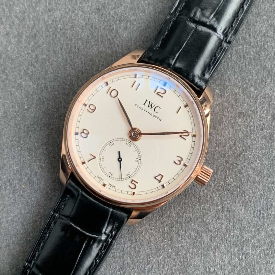 IWC category product additional view