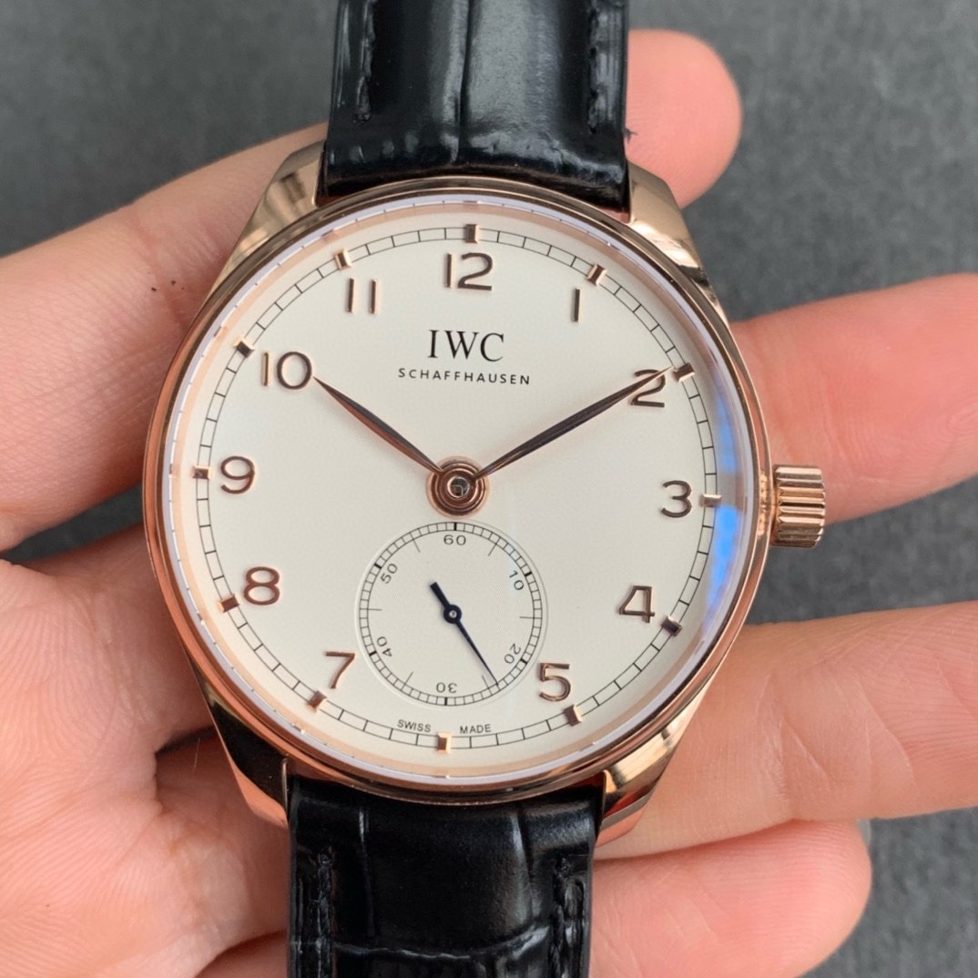 IWC category product view