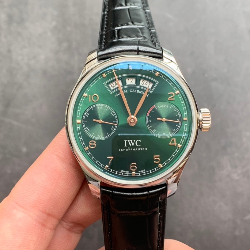 IWC Portofino Hand-Wound Eight Days IW510118 detail view