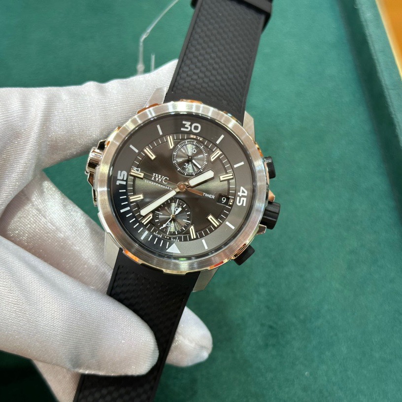 Additional view of the IWC product