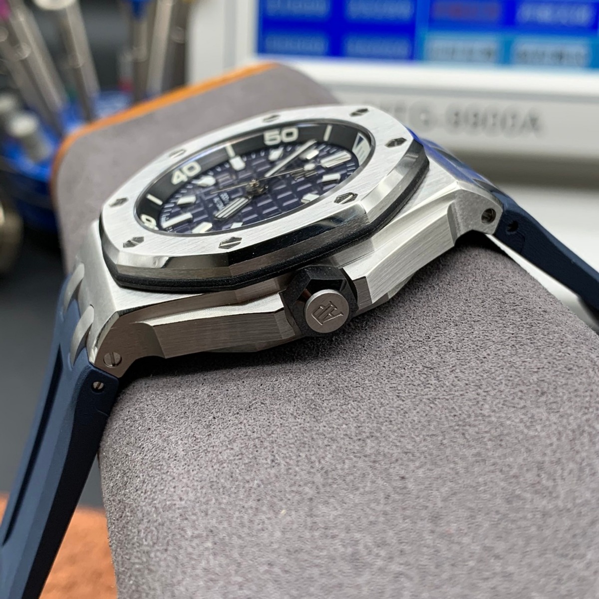Audemars Piguet category item alternate view