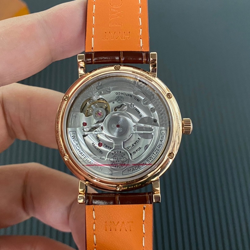 IWC product presentation view