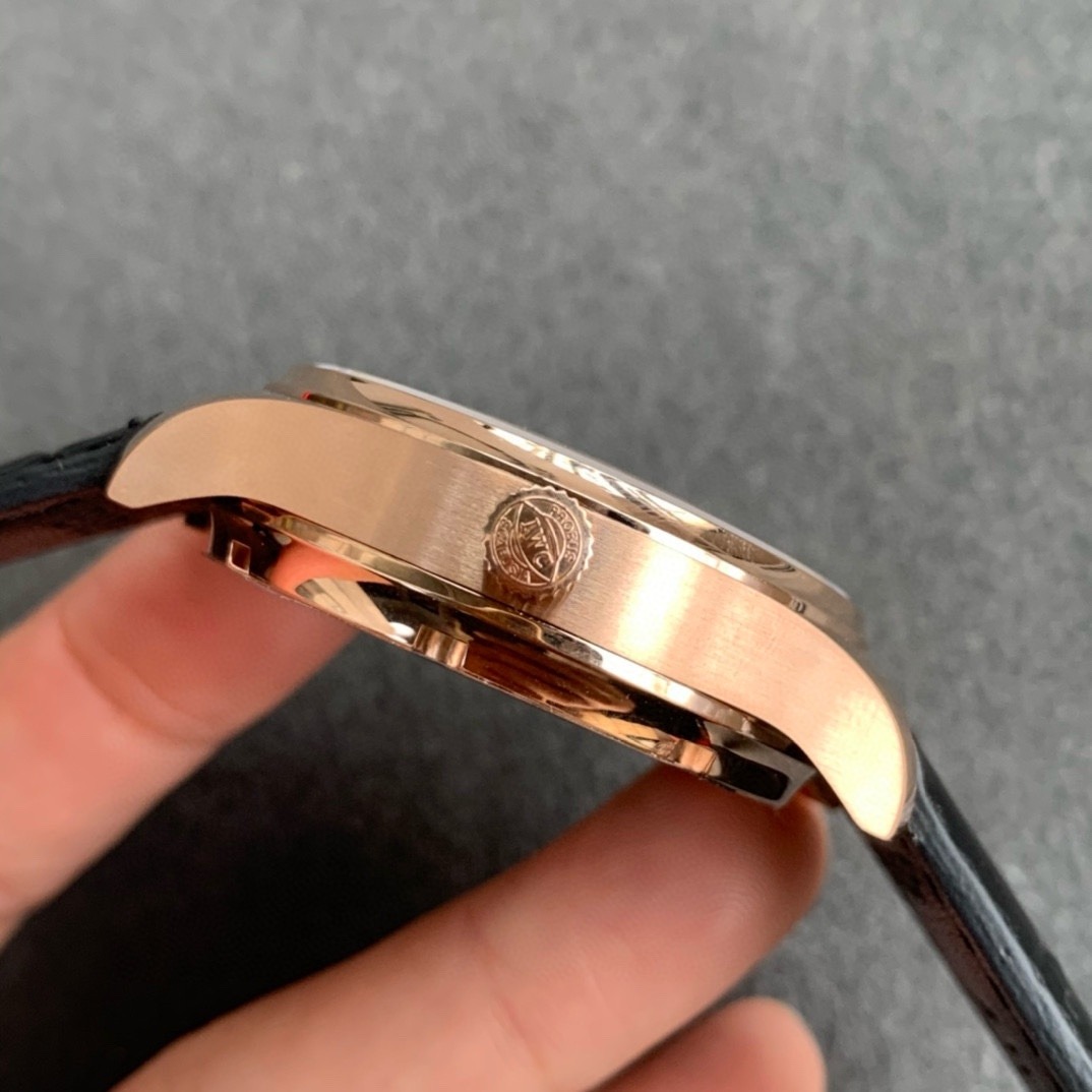 IWC category product detail