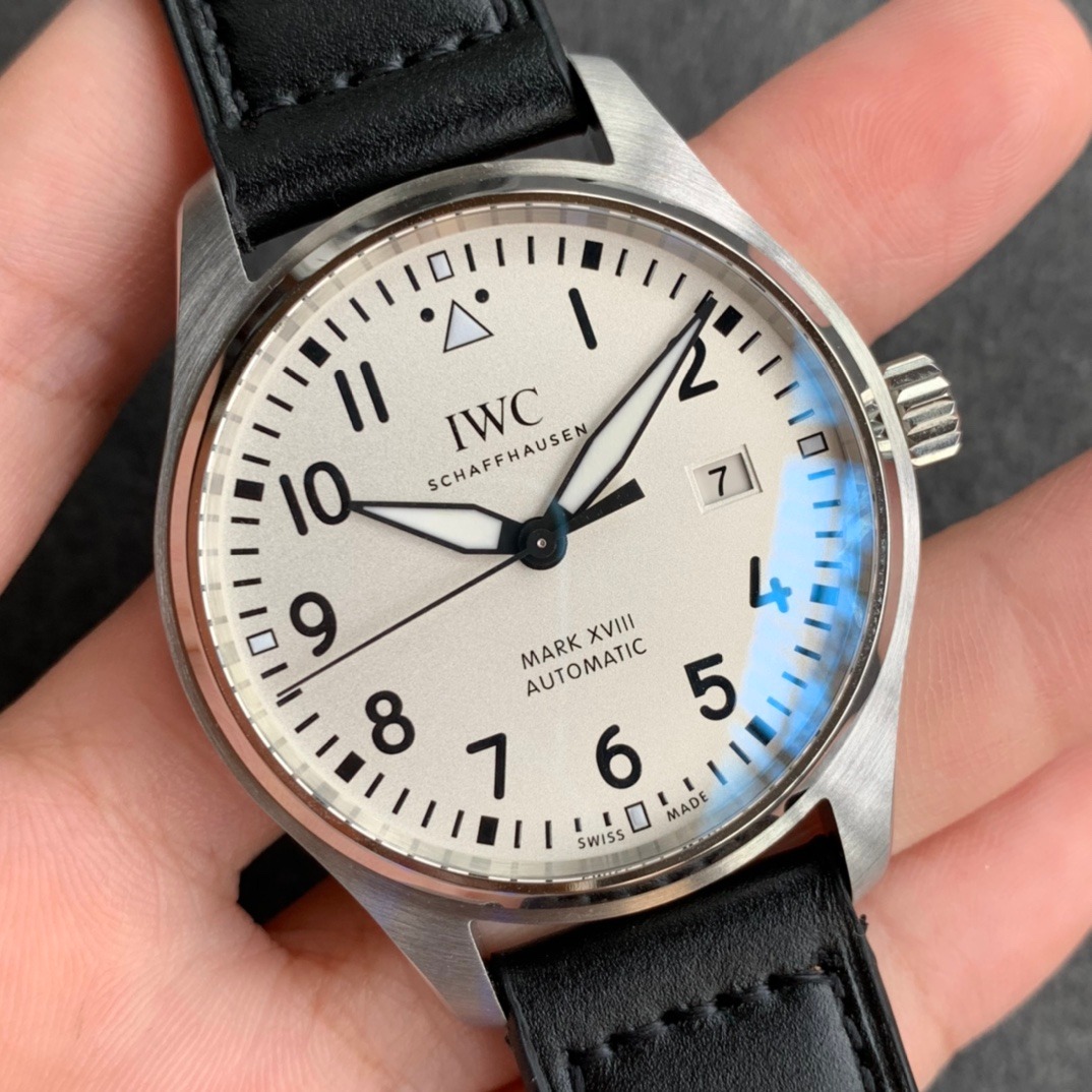 IWC Pilot's Watch Mark XVIII detailed view