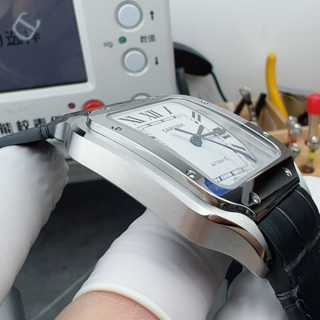 Cartier category item alternate product view