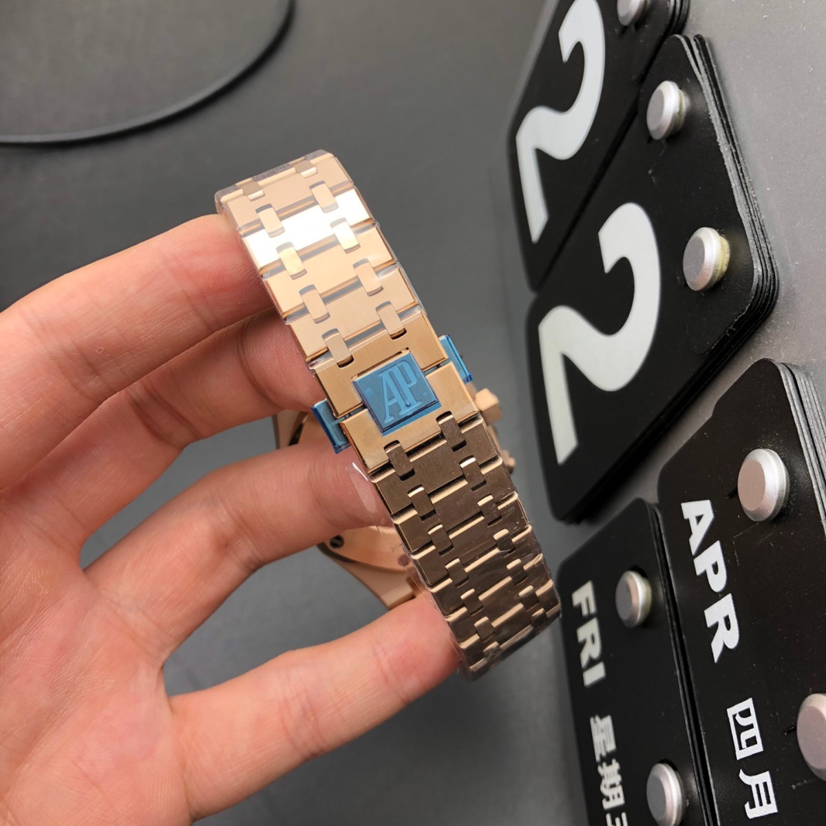 Audemars Piguet alternate product view