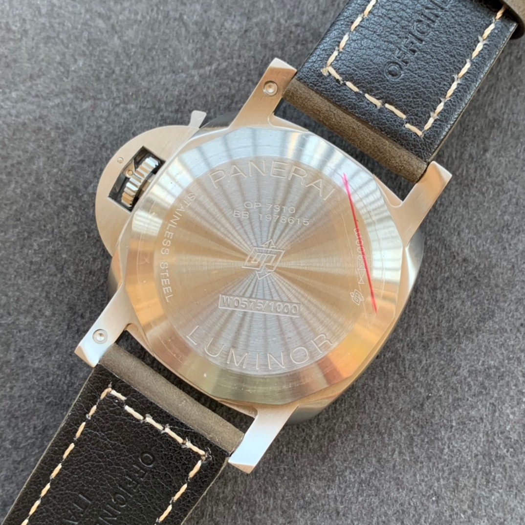 Panerai-category watch image reference