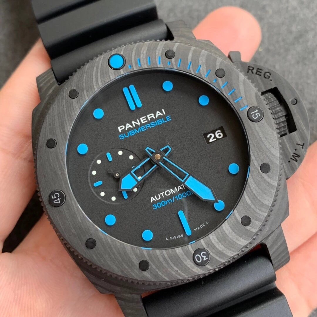 Panerai Submersible Carbotech Carbon Fiber Watch PAM00979