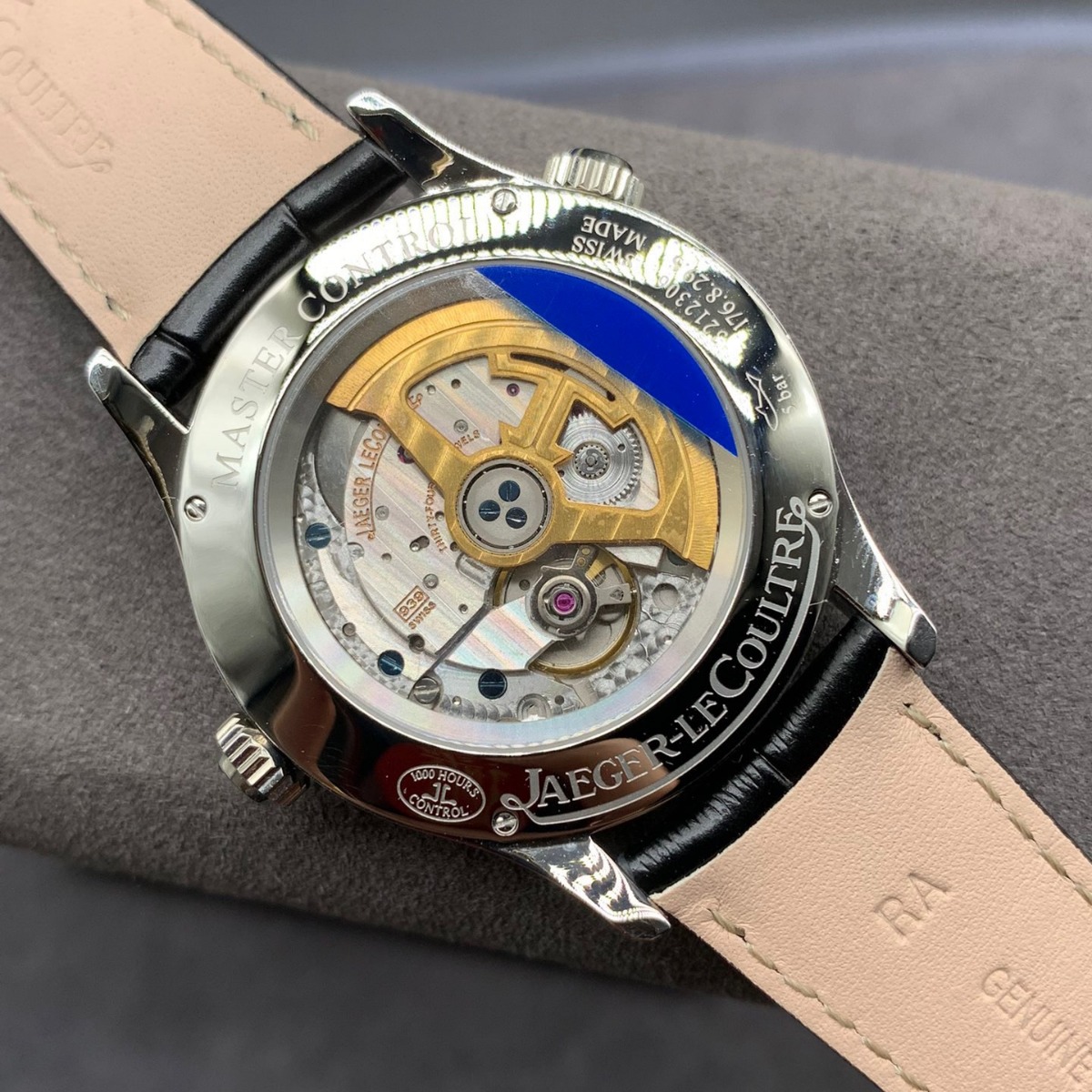 Jaeger-LeCoultre Geophysicist World Time Watch alternate view