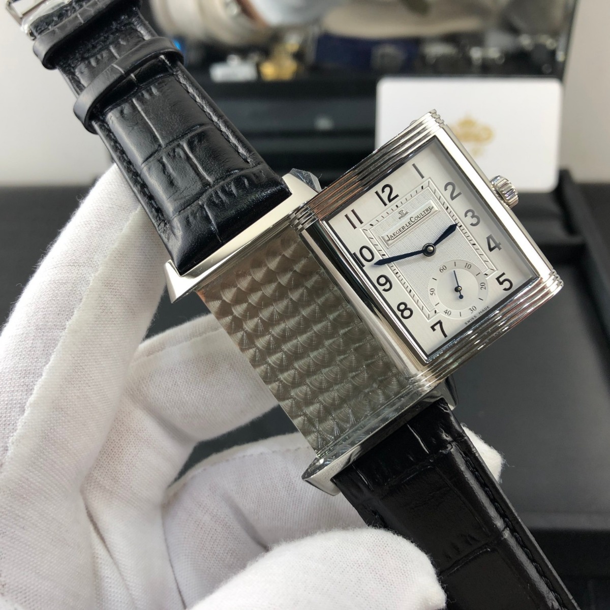 Jaeger-LeCoultre product detail view